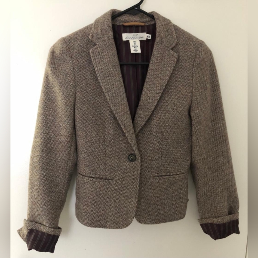 H&M Woolen Tweed Blazer, Size 8 (Runs Small)